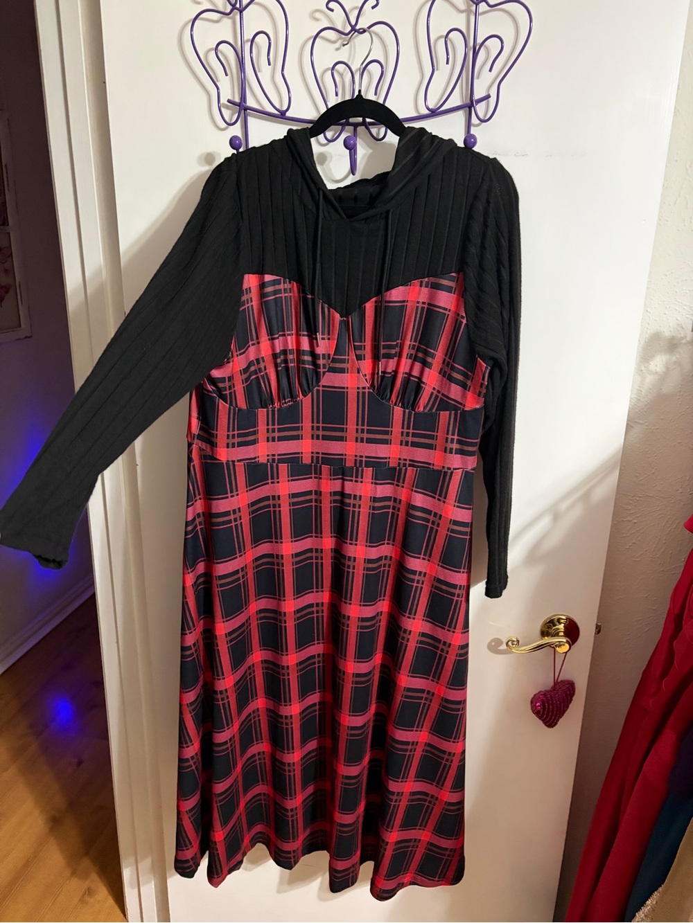 🥳 3X SHEIN Black Hooded Dress Red Plaid Dress